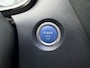 Toyota Corolla 2.0 Hybrid Executive | Bi-tone | Stoelverwarming | Sensoren V/A