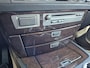 BMW 7-Serie 750i High Executive | Dakje | Softclose | Trekhaak | NL auto