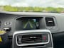 Volvo V60 2.0 D4 Nordic+ / Incl. BTW / 1 Eigenaar / Automaat / Distributie verv. / Clima / Stoel-Bank verw. / Camera / Navi / CC /