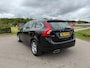 Volvo V60 2.0 D4 Nordic+ / Incl. BTW / 1 Eigenaar / Automaat / Distributie verv. / Clima / Stoel-Bank verw. / Camera / Navi / CC /