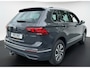 Volkswagen Tiguan TSI 245PK HYBRIDE DSG LIFE TREKHAAK/NAVI/VIRTUAL/SFEERVERL.