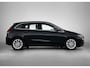 Mercedes-Benz B-klasse 180 Advantage | Stoelverwarming | LED | Car Play | Parkeerpakket met Camera | Cruise Controle | Inclusief 24 maanden Mercedes-Benz Certified garantie voor Europa.