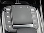 Mercedes-Benz B-klasse 180 Advantage | Stoelverwarming | LED | Car Play | Parkeerpakket met Camera | Cruise Controle | Inclusief 24 maanden Mercedes-Benz Certified garantie voor Europa.