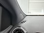 Mercedes-Benz B-klasse 180 Advantage | Stoelverwarming | LED | Car Play | Parkeerpakket met Camera | Cruise Controle | Inclusief 24 maanden Mercedes-Benz Certified garantie voor Europa.
