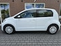 Volkswagen Up! 1.0 NIEUWE APK / NAVI.VIA.APP / AIRCO / RIJKLAAR / INCL GARANTIE