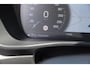 Volvo XC40 T5 272PK Automaat Plug-in hybrid Inscription Elektrische stoelen / Trekhaak / Panoramadak / Polestar tuning / Lederen bekleding / Adaptieve cruise control / Parkeersensoren met 360 camera / Harman Kardon audio / Mistlampen / Stoel - en stuurwielverwarming