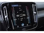 Volvo XC40 T5 272PK Automaat Plug-in hybrid Inscription Elektrische stoelen / Trekhaak / Panoramadak / Polestar tuning / Lederen bekleding / Adaptieve cruise control / Parkeersensoren met 360 camera / Harman Kardon audio / Mistlampen / Stoel - en stuurwielverwarming