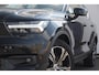 Volvo XC40 T5 272PK Automaat Plug-in hybrid Inscription Elektrische stoelen / Trekhaak / Panoramadak / Polestar tuning / Lederen bekleding / Adaptieve cruise control / Parkeersensoren met 360 camera / Harman Kardon audio / Mistlampen / Stoel - en stuurwielverwarming