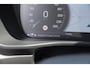 Volvo XC40 T5 272PK Automaat Plug-in hybrid Inscription Elektrische stoelen / Trekhaak / Panoramadak / Polestar tuning / Lederen bekleding / Adaptieve cruise control / Parkeersensoren met 360 camera / Harman Kardon audio / Mistlampen / Stoel - en stuurwielverwarming