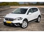 Suzuki S-Cross 1.0 Boosterjet Exclusive | Airco/Clima | Trekhaak | Achteruitrijcamera | LM Velgen | Stoelverwarming |