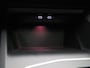 Volkswagen Golf 1.5 eTSI R-Line | IQ-LIGHT | PANORAMADAK | NAVIGATIE  | SFEERVERLICHTING | ADAPTIVE CRUISE CONTROL | PARKEERSENSOREN VOOR & ACHTER | GETINT GLAS |