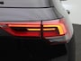 Volkswagen Golf 1.5 eTSI R-Line | IQ-LIGHT | PANORAMADAK | NAVIGATIE  | SFEERVERLICHTING | ADAPTIVE CRUISE CONTROL | PARKEERSENSOREN VOOR & ACHTER | GETINT GLAS |