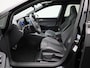 Volkswagen Golf 1.5 eTSI R-Line | IQ-LIGHT | PANORAMADAK | NAVIGATIE  | SFEERVERLICHTING | ADAPTIVE CRUISE CONTROL | PARKEERSENSOREN VOOR & ACHTER | GETINT GLAS |