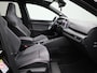 Volkswagen Golf 1.5 eTSI R-Line | IQ-LIGHT | PANORAMADAK | NAVIGATIE  | SFEERVERLICHTING | ADAPTIVE CRUISE CONTROL | PARKEERSENSOREN VOOR & ACHTER | GETINT GLAS |
