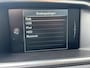 Volvo V40 2.0 T2 Momentum Navigatie / Parkeerverwarming / Stoelverw. / Park assist / High Performance Audio