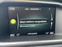 Volvo V40 2.0 T2 Momentum Navigatie / Parkeerverwarming / Stoelverw. / Park assist / High Performance Audio
