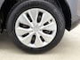 Citroën C3 Feel 82pk | Lage kilometerstand | 100% Dealeronderhouden | Navigatie | Climate Control | Cruise Control | Parkeersensoren | Bluetooth | Apple CarPlay / Android Auto | Multifunctioneel stuurwiel | All seasonbanden |