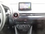 Mazda 2 1.5 Skyactiv-G Sportive | Airco | Navigatie | Keyless Entry | Incl. BOVAG Garantie | Parkeercamera | DAB+ |