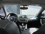 BMW 1-Serie 118i Black edition / 18 lmv