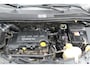 Opel Corsa 1.4-16V / 100pk '111 Edition'. Nette 5-drs. Opel Corsa voor nog jaren rijplezier, afkomstig van de 1e eigenaar ! Airco, cruise control, 5-drs, metallic lak, trekhaak, LM wielen etc.