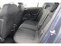 Opel Corsa 1.4-16V / 100pk '111 Edition'. Nette 5-drs. Opel Corsa voor nog jaren rijplezier, afkomstig van de 1e eigenaar ! Airco, cruise control, 5-drs, metallic lak, trekhaak, LM wielen etc.