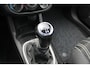 Opel Corsa 1.4-16V / 100pk '111 Edition'. Nette 5-drs. Opel Corsa voor nog jaren rijplezier, afkomstig van de 1e eigenaar ! Airco, cruise control, 5-drs, metallic lak, trekhaak, LM wielen etc.