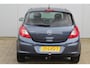 Opel Corsa 1.4-16V / 100pk '111 Edition'. Nette 5-drs. Opel Corsa voor nog jaren rijplezier, afkomstig van de 1e eigenaar ! Airco, cruise control, 5-drs, metallic lak, trekhaak, LM wielen etc.