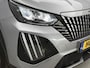 Peugeot e-2008 SUV EV Allure Avantage 54 kWh 156pk | 406km WLTP Actieradius | Navigatie | Rondomzichtcamera | Climate Control | Adaptieve Cruise Control | Parkeersensoren v+a | Dodehoeksensor | Draadloze Apple Carplay / Android Auto | Digitaal instrumentenpaneel | Armsteun | Elektrisch inklapbare spiegels | DAB+ radio | Led koplampen | Donker getint glas | 17" lichtmetalen velgen |