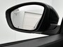 Peugeot e-2008 SUV EV Allure Avantage 54 kWh 156pk | Accu 97% | 406km WLTP Actieradius | Navigatie | Rondomzichtcamera | Climate Control | Adaptieve Cruise Control | Parkeersensoren v+a | Dodehoeksensor | Keyless | Draadloze Apple Carplay / Android Auto + telefoonlader | Digitaal instrumentenpaneel | Armsteun | Elektrisch inklapbare spiegels | DAB+ radio | Led koplampen | Donker getint glas | 17" lichtmetalen velgen |