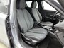 Peugeot e-2008 SUV EV Allure Avantage 54 kWh 156pk | Accu 97% | 406km WLTP Actieradius | Navigatie | Rondomzichtcamera | Climate Control | Adaptieve Cruise Control | Parkeersensoren v+a | Dodehoeksensor | Keyless | Draadloze Apple Carplay / Android Auto + telefoonlader | Digitaal instrumentenpaneel | Armsteun | Elektrisch inklapbare spiegels | DAB+ radio | Led koplampen | Donker getint glas | 17" lichtmetalen velgen |