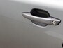 Peugeot e-2008 SUV EV Allure Avantage 54 kWh 156pk | Accu 97% | 406km WLTP Actieradius | Navigatie | Rondomzichtcamera | Climate Control | Adaptieve Cruise Control | Parkeersensoren v+a | Dodehoeksensor | Keyless | Draadloze Apple Carplay / Android Auto + telefoonlader | Digitaal instrumentenpaneel | Armsteun | Elektrisch inklapbare spiegels | DAB+ radio | Led koplampen | Donker getint glas | 17" lichtmetalen velgen |