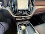 Volvo XC60 T6 PLUG-IN TREKHAAK AWD Plus Bright Dark rijklaarprijs bovag garantie