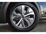 Kia Niro EV e-Niro DynamicPlusLine 64 kWh | Kantel/ schuifdak | Stoel + Stuurverwarming | Sensoren + Camera |