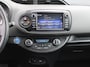 Toyota Yaris 1.5 Hybrid Dynamic | Trekhaak | Navi | Camera | Cruise | Automaat | 15" LM | Keyless | Zeer nette auto |