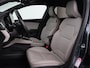 Renault Clio 1.6 E-Tech Hybrid 140 Initiale Paris | Leder | Stoelverwarming | Carplay | Keyless | Park Assist | Full LED | Navigatie | Climate control | Stuurverwarming | DAB | Bluetooth