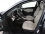 Renault Clio 1.6 E-Tech Hybrid 140 Initiale Paris | Leder | Stoelverwarming | Carplay | Keyless | Park Assist | Full LED | Navigatie | Climate control | Stuurverwarming | DAB | Bluetooth