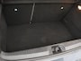 Renault Clio 1.6 E-Tech Hybrid 140 Initiale Paris | Leder | Stoelverwarming | Carplay | Keyless | Park Assist | Full LED | Navigatie | Climate control | Stuurverwarming | DAB | Bluetooth