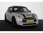 MINI Cooper S Mini 2.0 Chili Serious Business Automaat Pano Head-Up Sportstoelen Stoelverwarming