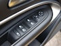 Jeep Avenger Summit 54 kWh | Dodehoekdetectie | Draadloze telefoonlader | Elektrische achterklep