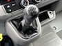 Volkswagen Crafter 2.0 TDI 141 PK / L3H3 / 1e EIGENAAR / ZEER NETJES !! / AIRCO / CRUISE / ERGO GEVEERDE STOEL
