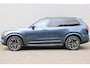 Volvo XC90 2.0 T8 Plug-in hybrid AWD Ultra Bright | Demo Deal | Lichtmetalen Velgen 21" | Nordico Microtech Cardamom | Harman/Krdon Geluidsinstalatie| Elektrisch Glazen Panorama-Dak | Elektrisch Verstelb. Bestuurdersstoel Met Geheugen | Stoelen Voor/Achter + Stuurwiel Verwaremd | Head-Up Display | Google Navigatiesysteem | 360 Graden Camera |