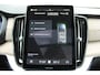 Volvo XC90 2.0 T8 Plug-in hybrid AWD Ultra Bright | Demo Deal | Lichtmetalen Velgen 21" | Nordico Microtech Cardamom | Harman/Krdon Geluidsinstalatie| Elektrisch Glazen Panorama-Dak | Elektrisch Verstelb. Bestuurdersstoel Met Geheugen | Stoelen Voor/Achter + Stuurwiel Verwaremd | Head-Up Display | Google Navigatiesysteem | 360 Graden Camera |