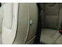 Volvo XC90 2.0 T8 Plug-in hybrid AWD Ultra Bright | Demo Deal | Lichtmetalen Velgen 21" | Nordico Microtech Cardamom | Harman/Krdon Geluidsinstalatie| Elektrisch Glazen Panorama-Dak | Elektrisch Verstelb. Bestuurdersstoel Met Geheugen | Stoelen Voor/Achter + Stuurwiel Verwaremd | Head-Up Display | Google Navigatiesysteem | 360 Graden Camera |