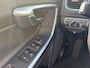 Volvo V60 1.5 T3 R-Design / Automaat / NL-Auto / Distributie-Nieuw / Stoelverwarming / Cruise-Control / Standkachel / Climate-Control / Trekhaak / Radio-Bluetooth / Navi / PDC-Achter / 18'' LMV / ENZ.