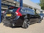 Volvo V60 1.5 T3 R-Design / Automaat / NL-Auto / Distributie-Nieuw / Stoelverwarming / Cruise-Control / Standkachel / Climate-Control / Trekhaak / Radio-Bluetooth / Navi / PDC-Achter / 18'' LMV / ENZ.