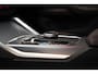 BMW i4 eDrive35 M-Sport 70 kWh 3-Fase [ Leder Stoelverwarming Navi Led PDC Apple / Android ]