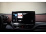 Volkswagen ID.5 Pro performance 77 kwh [ Trekhaak Navi Cruise Apple / android Stoelverwarming ]