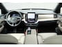 Volvo XC90 T8 Plug-in hybrid AWD Ultra Dark | Panoramadak | Luchtvering | Premium audio by  Bowers & Wilkins | Verwarmbare en ventileerbare voorstoelen | Verwarmbaar stuurwiel | Verwarmbare achterbank | Rondom zichtcamera | 21 inch Lichtmetalen velgen