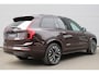 Volvo XC90 T8 Plug-in hybrid AWD Ultra Dark | Panoramadak | Luchtvering | Premium audio by  Bowers & Wilkins | Verwarmbare en ventileerbare voorstoelen | Verwarmbaar stuurwiel | Verwarmbare achterbank | Rondom zichtcamera | 21 inch Lichtmetalen velgen
