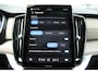 Volvo XC90 T8 Plug-in hybrid AWD Ultra Dark | Panoramadak | Luchtvering | Premium audio by  Bowers & Wilkins | Verwarmbare en ventileerbare voorstoelen | Verwarmbaar stuurwiel | Verwarmbare achterbank | Rondom zichtcamera | 21 inch Lichtmetalen velgen